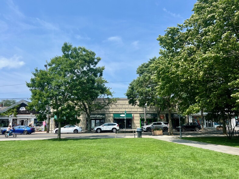 Primary Photo Of 110 Front St, Greenport General Retail For Sale