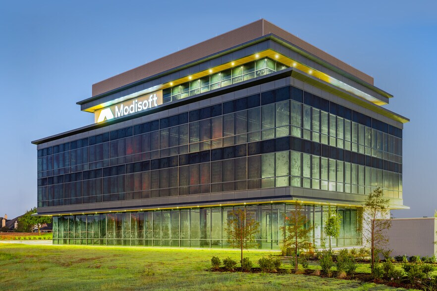 More Photos Of 6932 Brisbane ct, Sugar Land Office For Lease