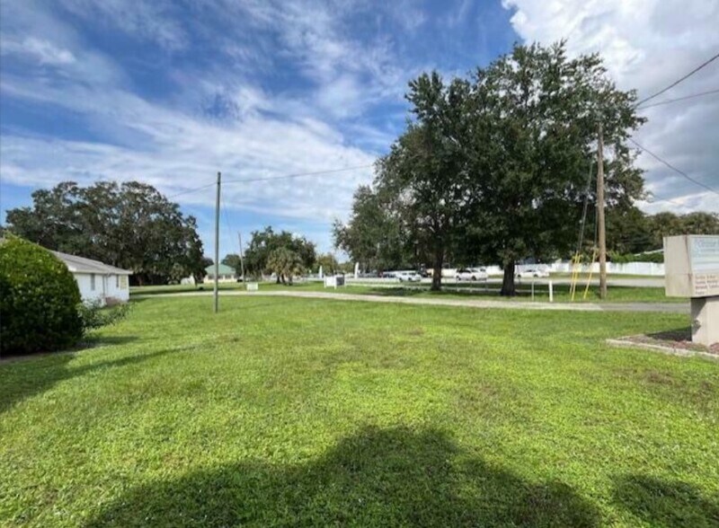 More Photos Of 900 Starkey Rd, Largo Land For Sale