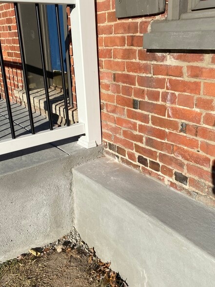 More Photos Of 120 N Main St, Englewood Loft Creative Space For Sale