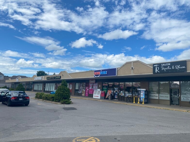 Primary Photo Of 2685 Ch Sainte-Marie, Mascouche General Retail For Lease