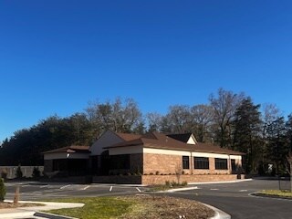More Photos Of 1977 Eastchester Dr, High Point Office For Sale