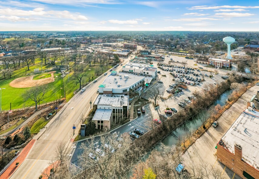 More Photos Of 1310-1348 Shermer Rd, Northbrook General Retail For Lease