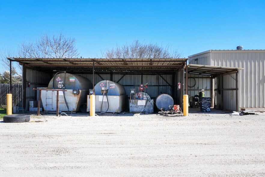 More Photos Of 8835 FM 893, Taft Warehouse For Sale