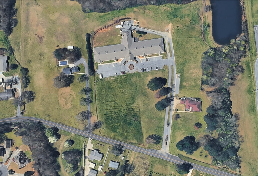 More Photos Of 2470 Dug Gap Rd, Dalton Assisted Living For Sale