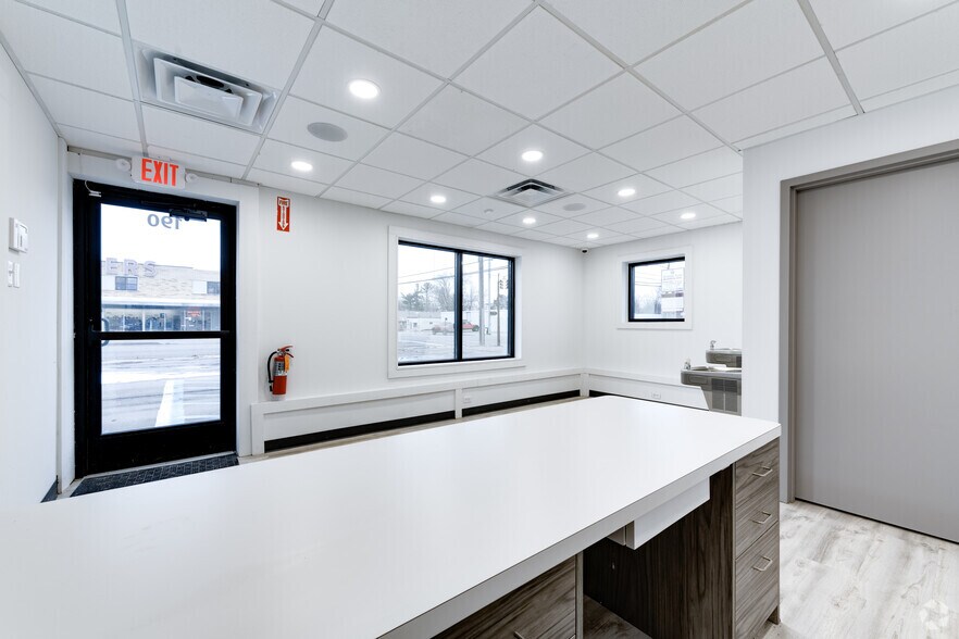 More Photos Of 190 20th St N, Battle Creek Freestanding For Sale