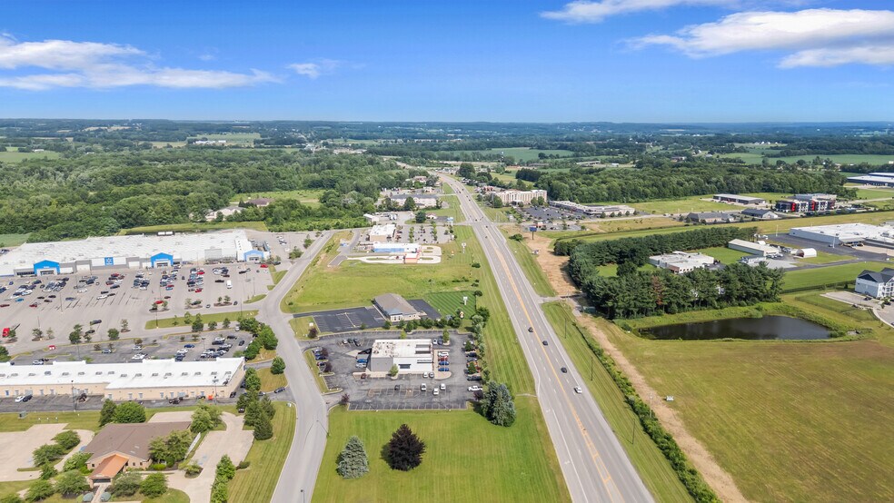 More Photos Of 1830 E Main St, Ashland Restaurant For Sale