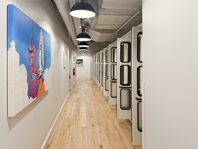More Photos Of 211 N Broadway, Saint Louis Coworking Space