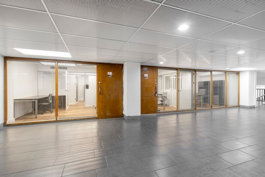 More Photos Of 13499 Biscayne Blvd, Miami Coworking Space