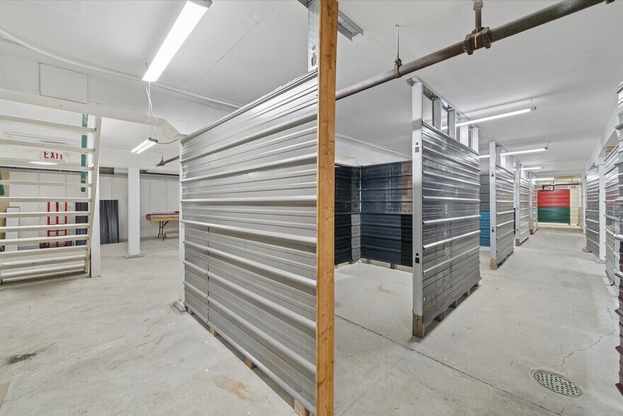 More Photos Of 21 Ann St, Brock Office For Sale