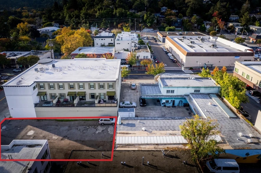 Primary Photo Of 109 G St, San Rafael Land For Lease