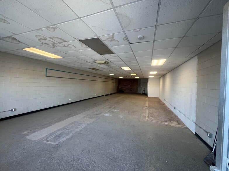 More Photos Of 2200 S Chester Ave, Bakersfield Freestanding For Sale