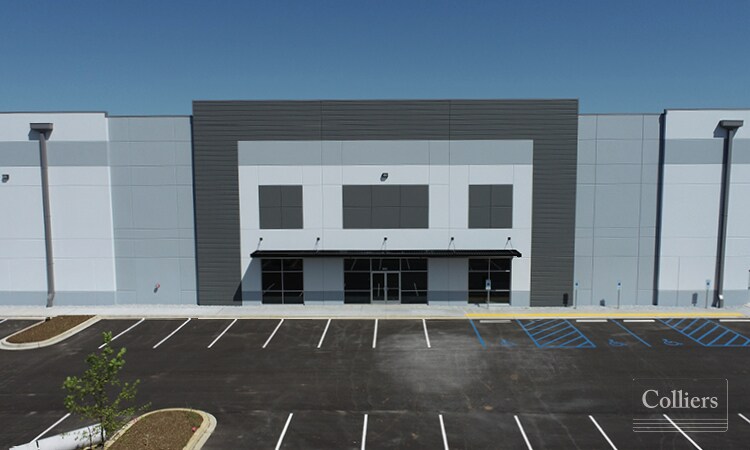 More Photos Of 1240 Howell Rd, Duncan Warehouse For Lease