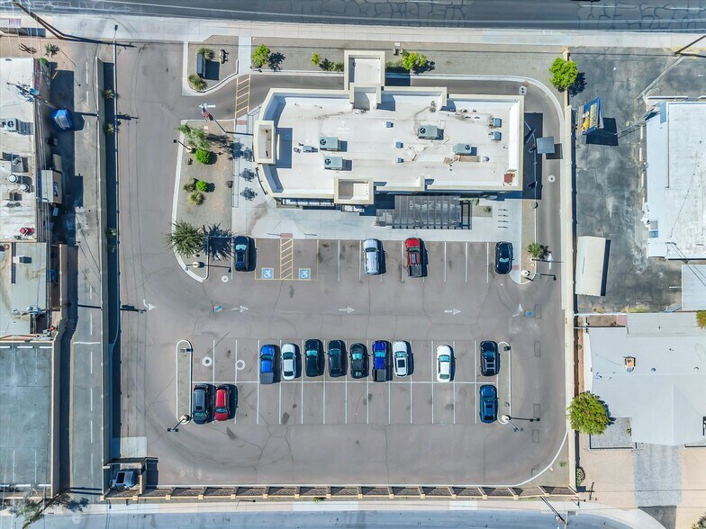 More Photos Of 4126 E Indian School Rd, Phoenix Fast Food For Lease