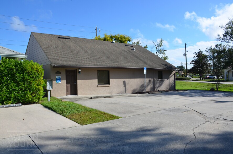 More Photos Of 1940 Howell Branch Rd, Winter Park Office For Lease