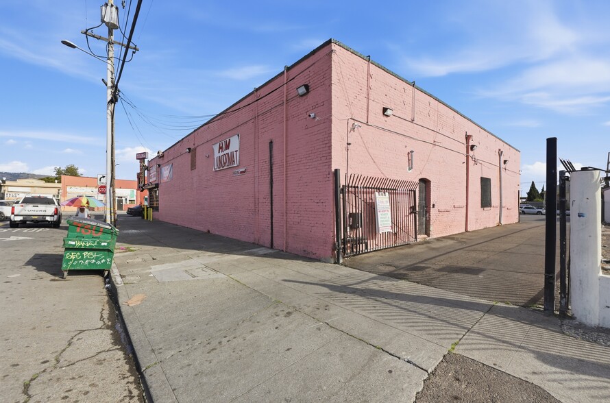 More Photos Of 7101-7105 International Blvd, Oakland Storefront For Lease