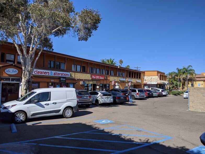 More Photos Of 5550-5590 La Jolla Blvd, La Jolla General Retail For Lease