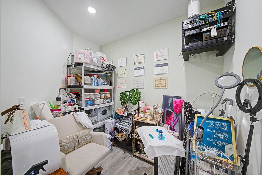 More Photos Of 163 Front St, Secaucus General Retail For Sale