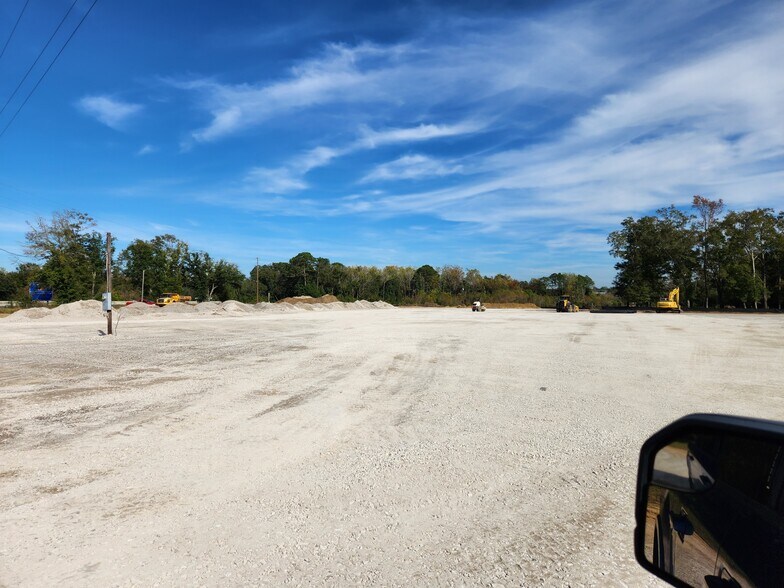 More Photos Of 5580 Middle Rd, Theodore Land For Lease
