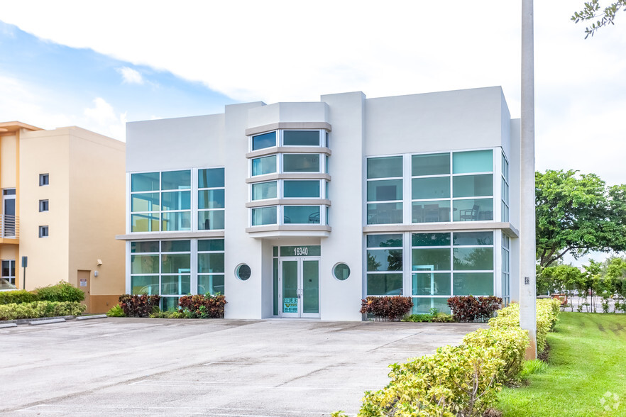 Primary Photo Of 16340 NW 59th Ave, Miami Lakes Office For Lease