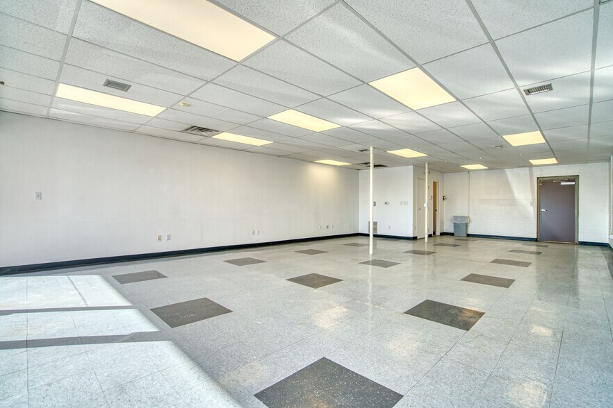 More Photos Of 1605-1665 Folsom St, Boulder Unknown For Sale