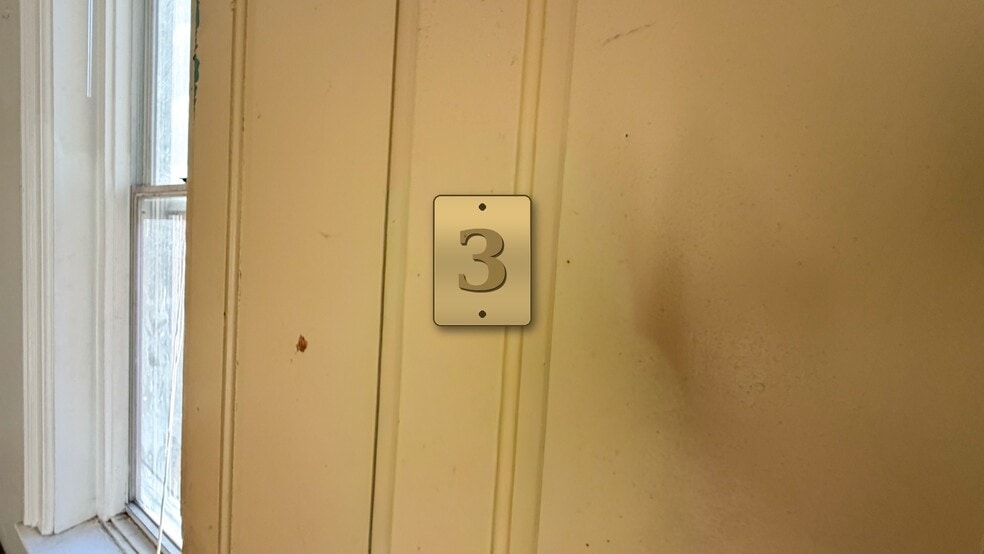 More Photos Of 24 E University Ave, Cincinnati Apartments For Sale