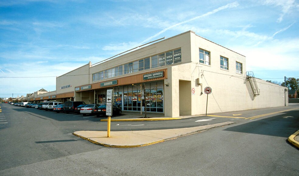 More Photos Of 13196 Cedar Rd, University Heights General Retail For Lease