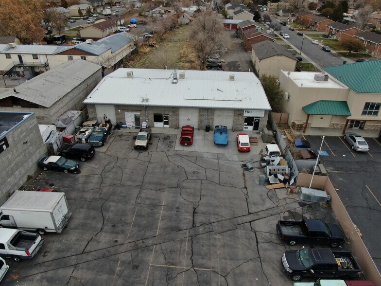 More Photos Of 938-942 N State St, Orem Warehouse For Lease