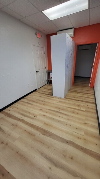 More Photos Of 110 Mary Esther Blvd, Mary Esther Freestanding For Lease