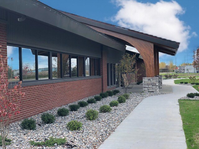 More Photos Of 4868 Wilder Rd, Bay City Medical For Lease