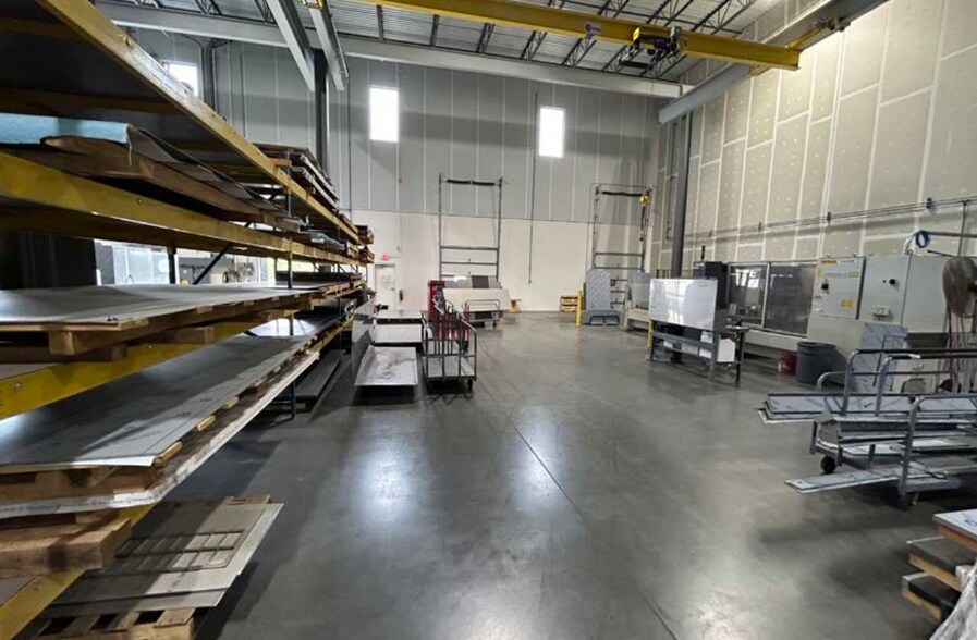 More Photos Of 4583 Brate Dr, West Chester Warehouse For Lease