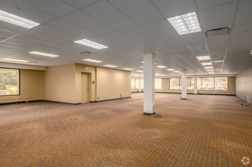 Photo of 1st Floor Ste Parkland 1