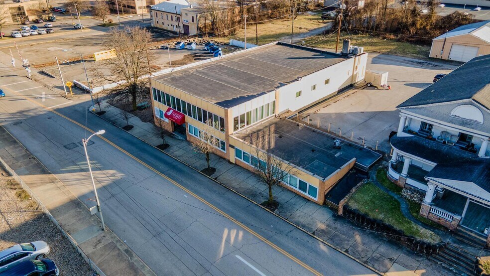 More Photos Of 630 Market St, Steubenville Office For Sale