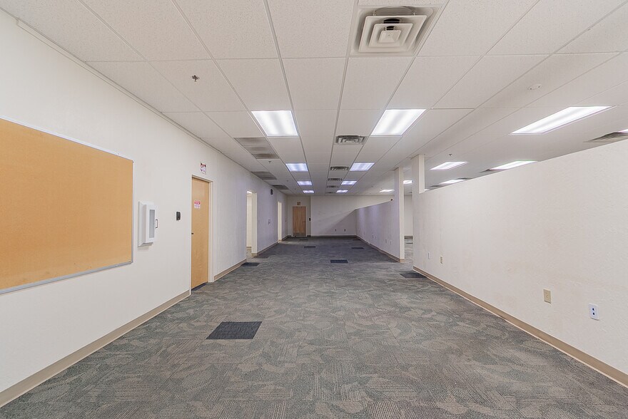 More Photos Of 2550 S 4th Ave, Yuma Freestanding For Lease
