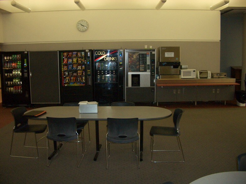 More Photos Of 5000 Woodward Dr, Stevens Point Manufacturing For Lease