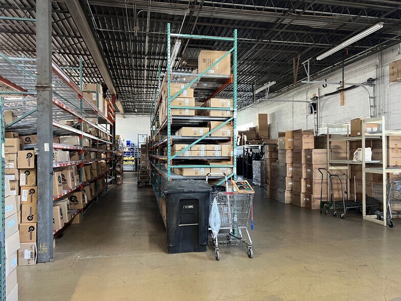 More Photos Of 2415 Braga Dr, Broadview Manufacturing For Sale