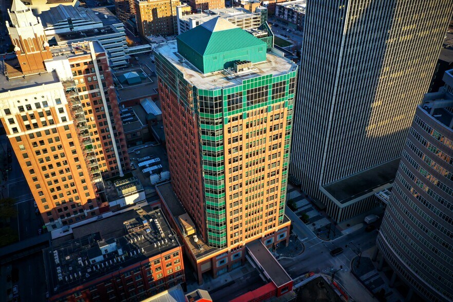 More Photos Of 699 Walnut St, Des Moines Office For Lease