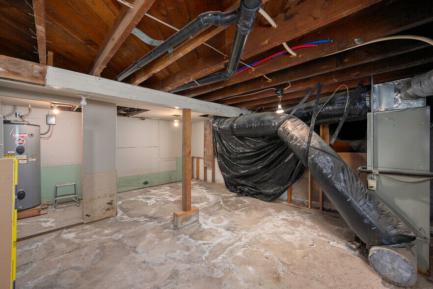 More Photos Of 315 Main Ave E, Soap Lake General Retail For Sale