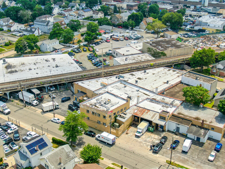 Primary Photo Of 100 E Mineola Ave, Valley Stream Manufacturing For Lease