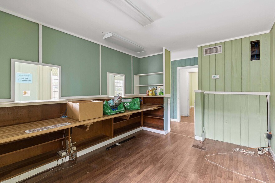 More Photos Of 2507 McCallie Ave, Chattanooga Office Residential For Sale