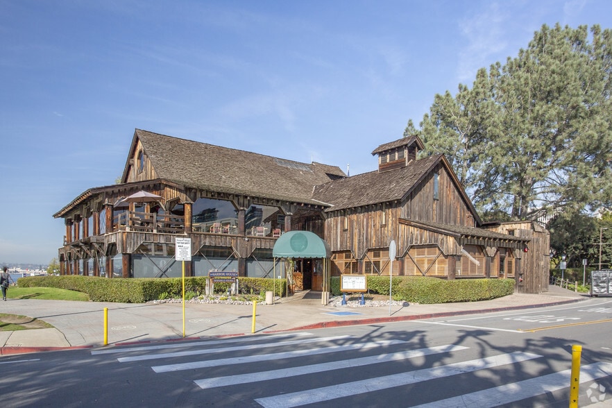 More Photos Of 849 W Harbor Dr, San Diego Unknown For Lease