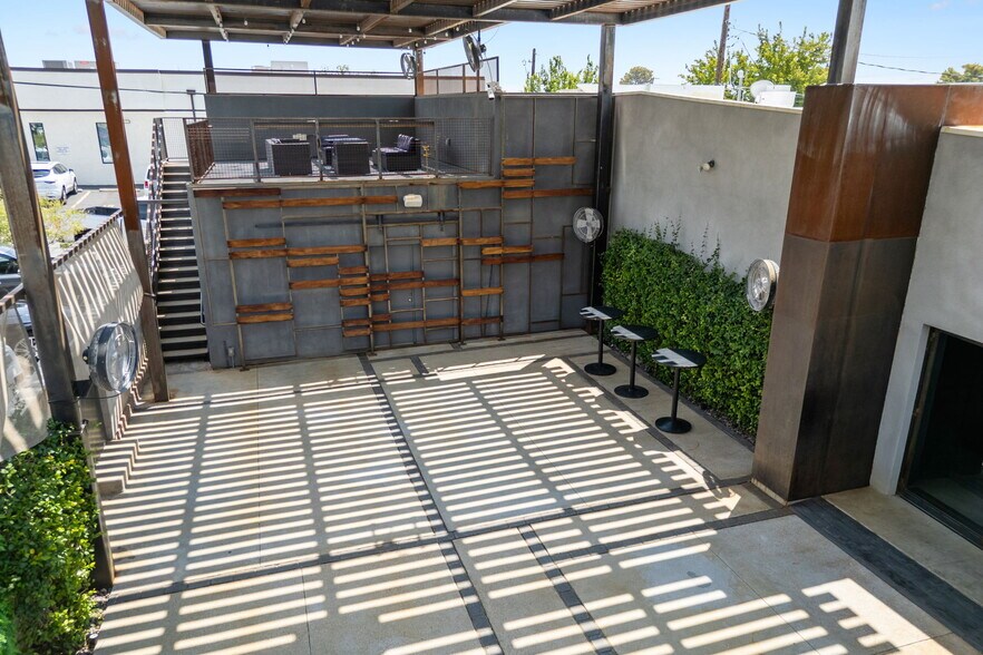 More Photos Of 553 California Ave, Boulder City Restaurant For Sale