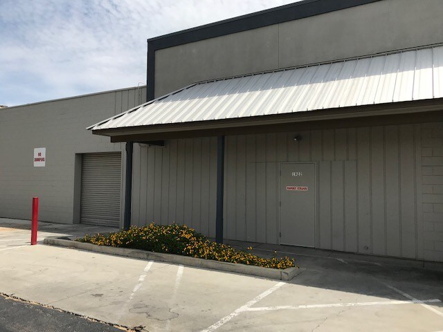 More Photos Of 1848-1928 Clovis Ave, Clovis Freestanding For Lease