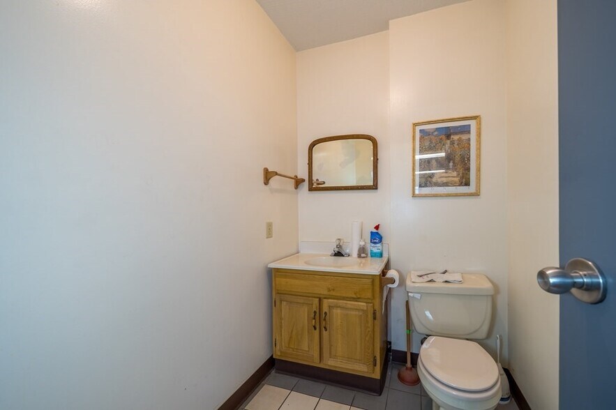 More Photos Of 318 N Elmer Ave, Sayre Unknown For Lease