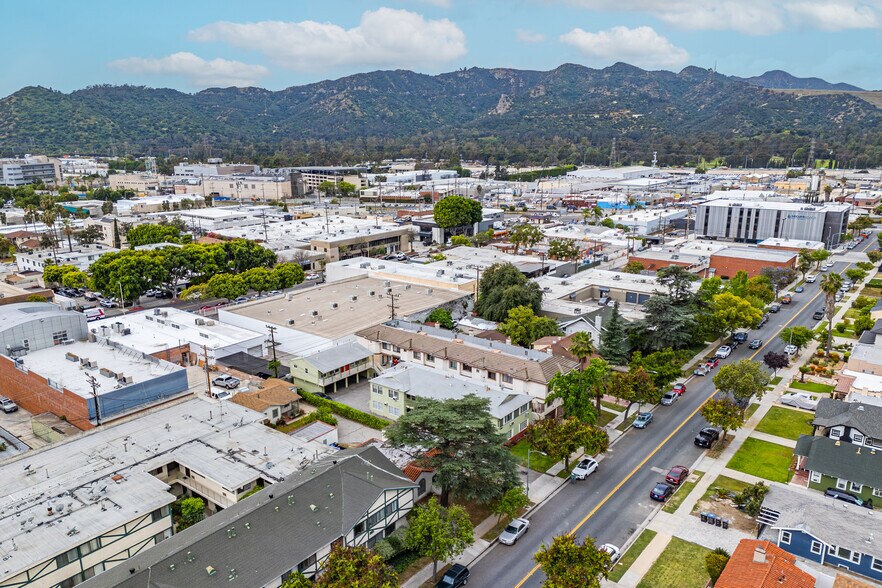 More Photos Of 650 W Wilson Ave, Glendale Apartments For Sale