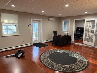 More Photos Of 250 Wood St, Doylestown Freestanding For Lease