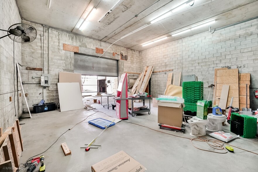 More Photos Of 18575 NW 27th Ave, Opa Locka Service Station For Lease