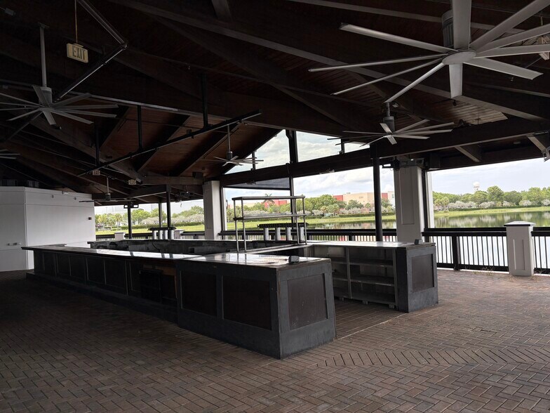 More Photos Of 15500 SW 29th St, Miramar Restaurant For Lease