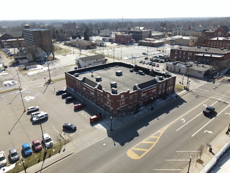 More Photos Of 144 E Main St, Ravenna General Retail For Sale