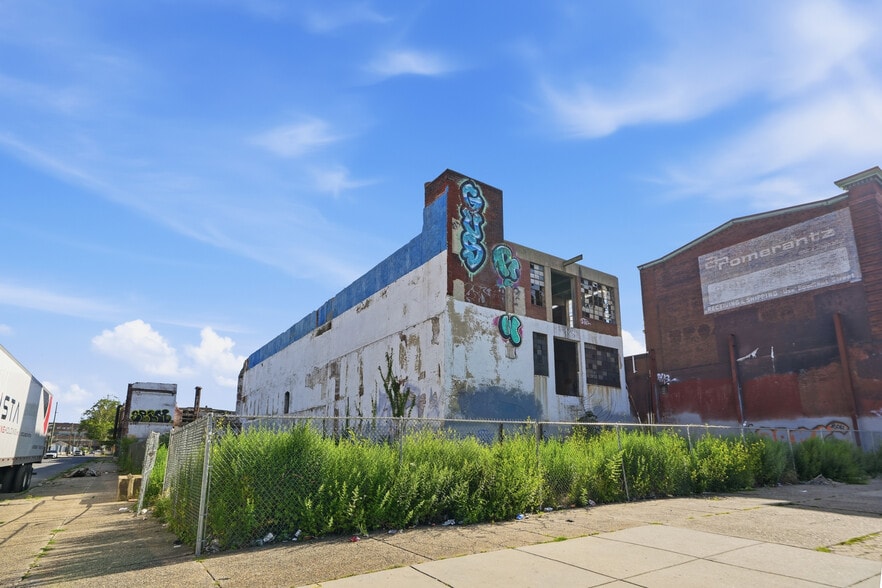 More Photos Of 401 E Allegheny Ave, Philadelphia Manufacturing For Sale